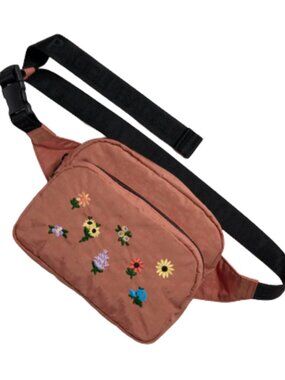 ISO BAGGU Fanny Pack Rhubarb Ditsy Floral